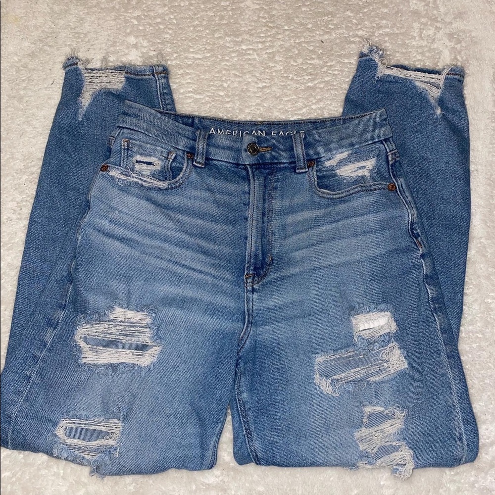 american eagle blue ripped jeans